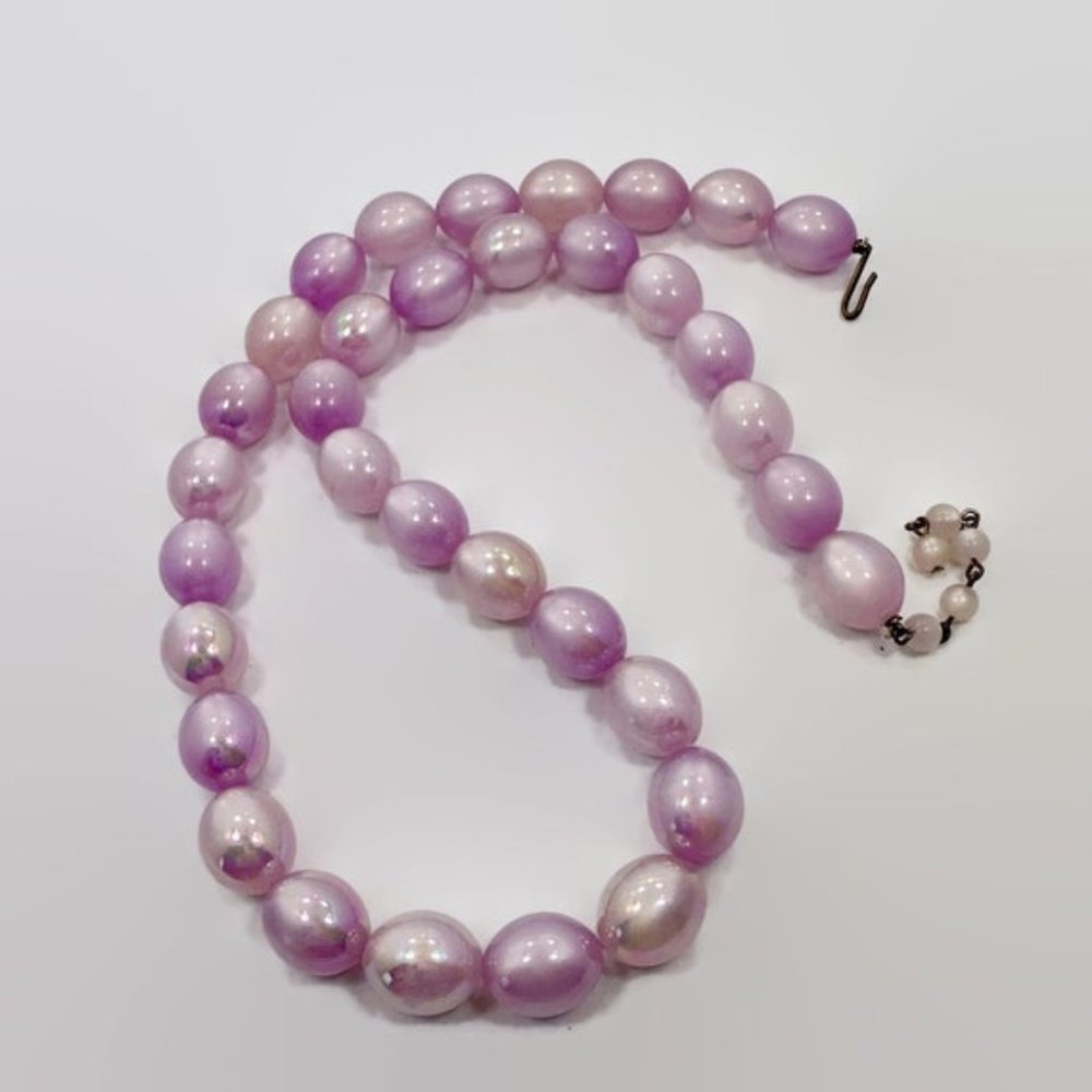 Moonglow Necklace,  Purple, Lavender, Vintage, Lucite,  Mid Century, Retro